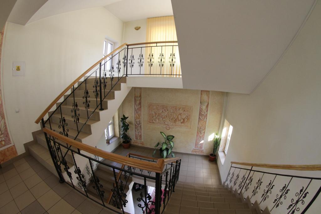 Casa Traiana Hotel Alba Iulia Eksteriør billede